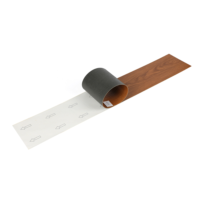 Revêtement de sol fortement adhésif LVT réglable et réutilisable
