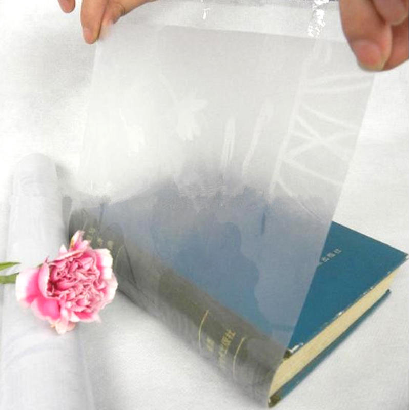 Couverture de livre imperméable et hautement transparente par Roll